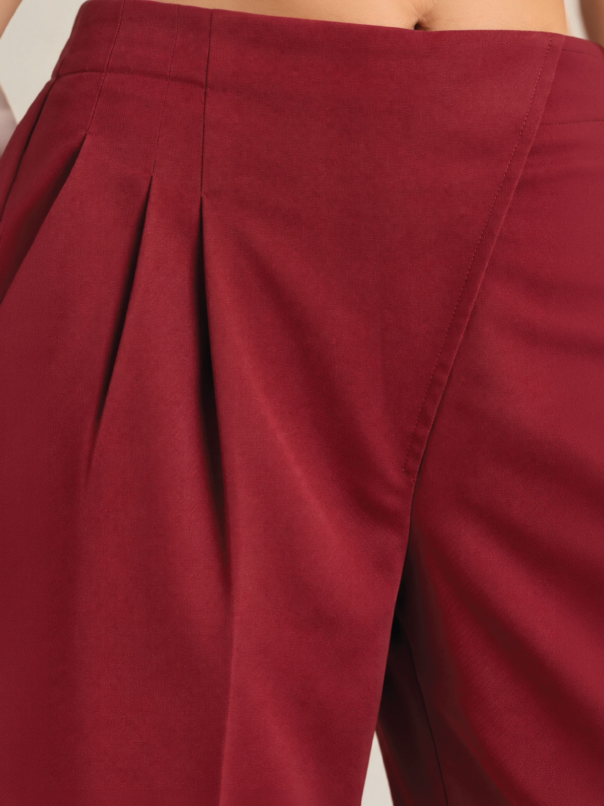 Honeycomb Textured Trousers - Red