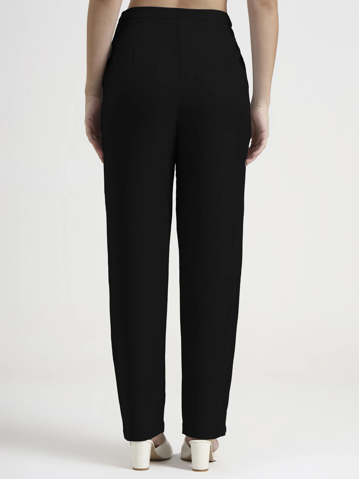 Straight Pleated Trouser - Black