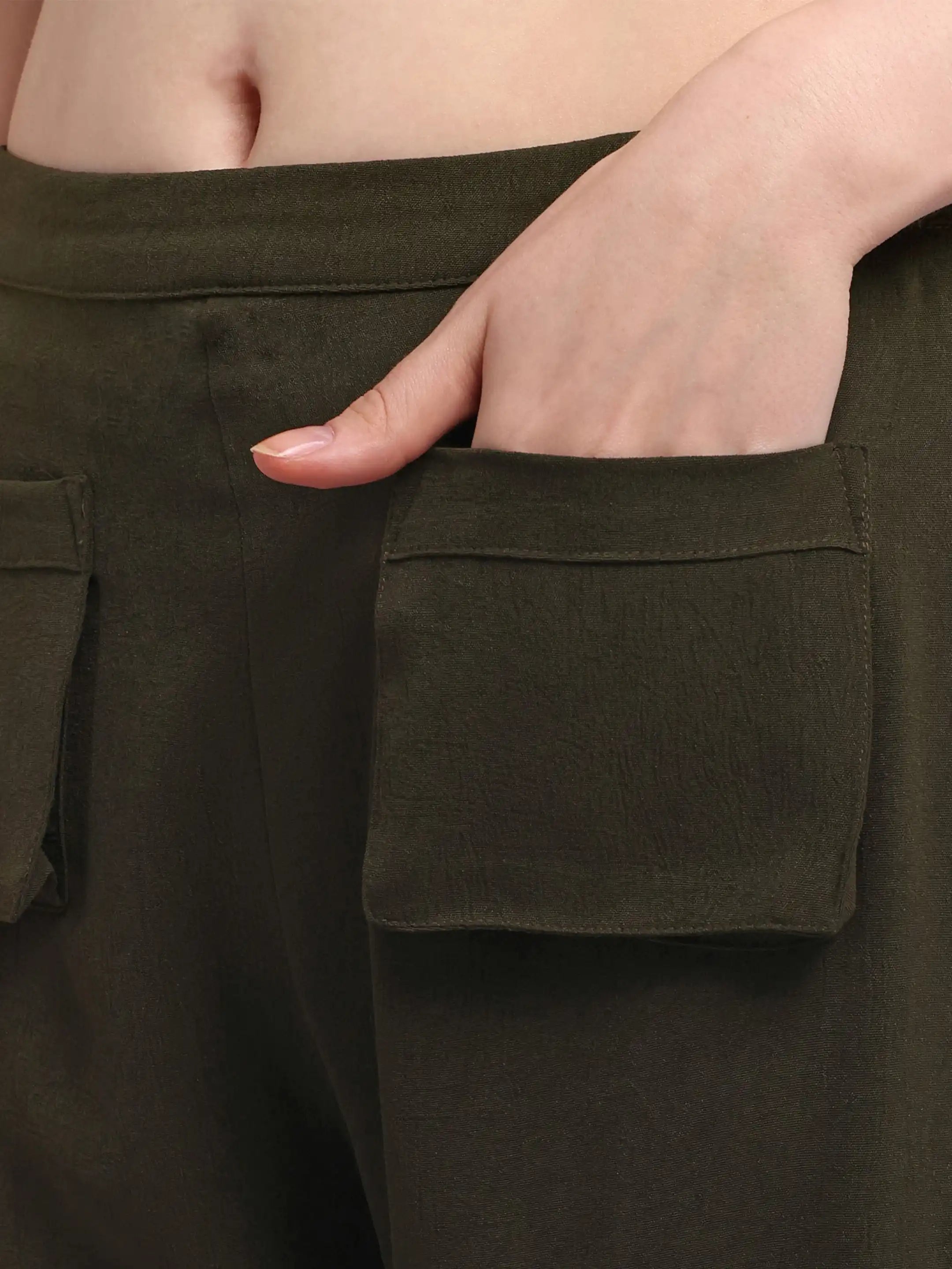 Detailed Bow Co-ord - Olive Green