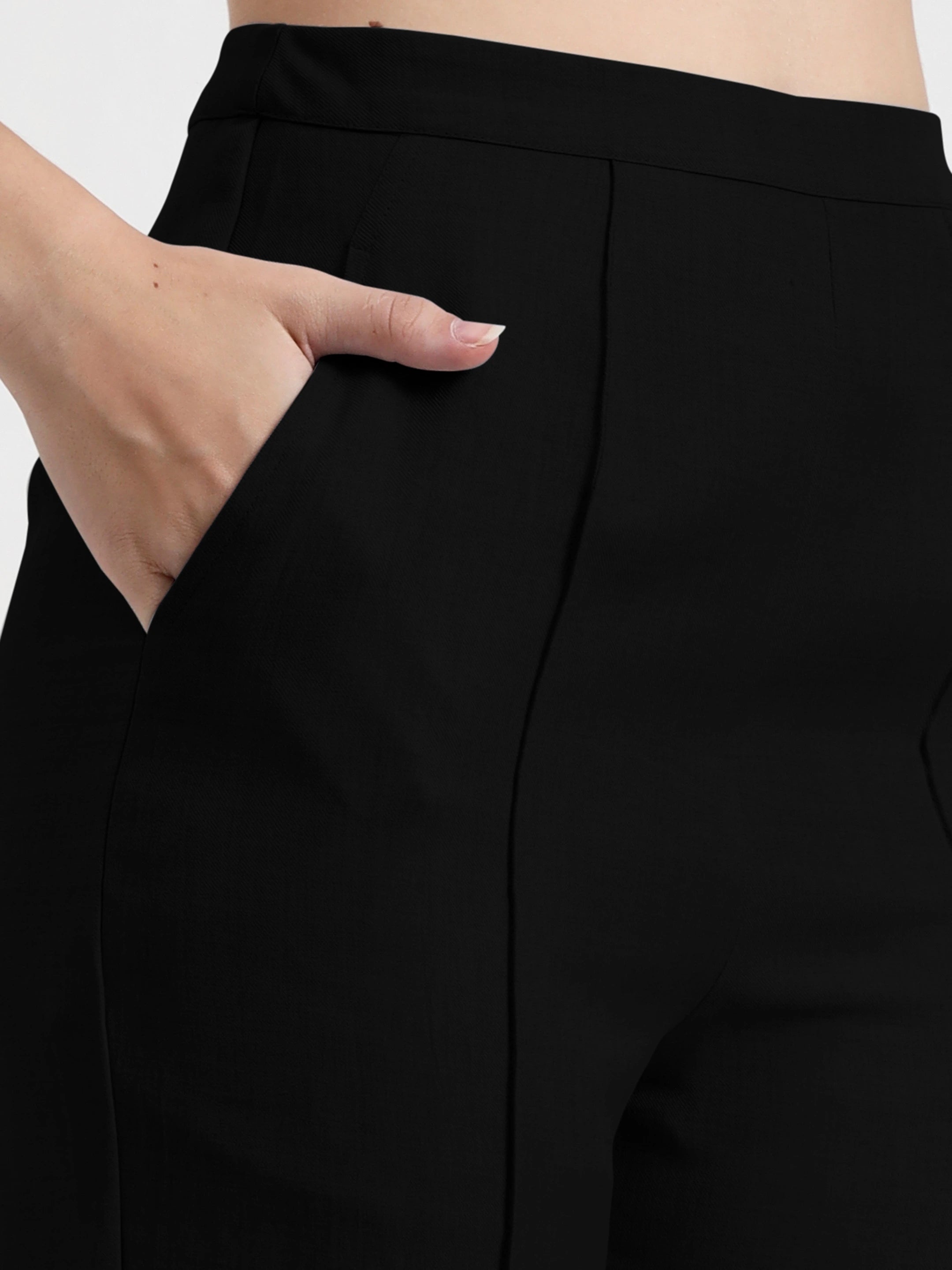 Straight Pleated Trouser - Black
