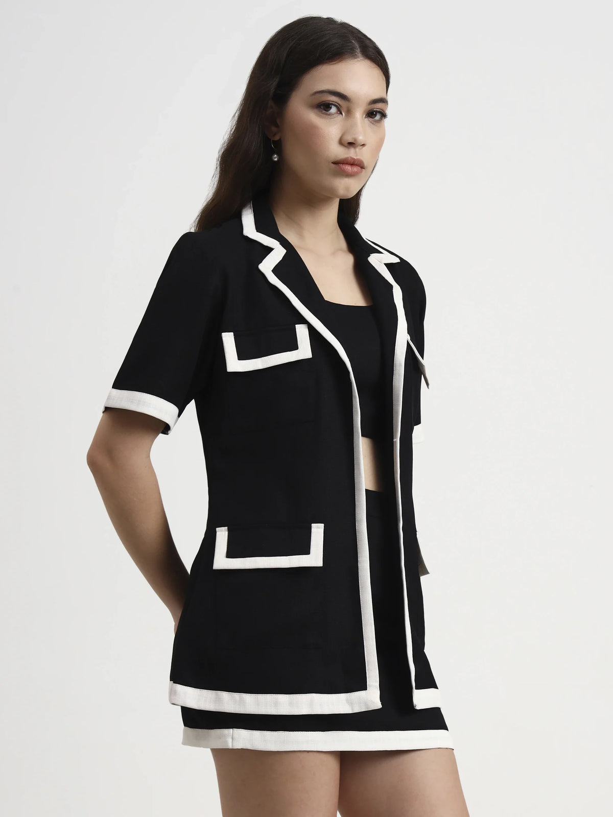 Trim-Detail Blazer Set - Black White