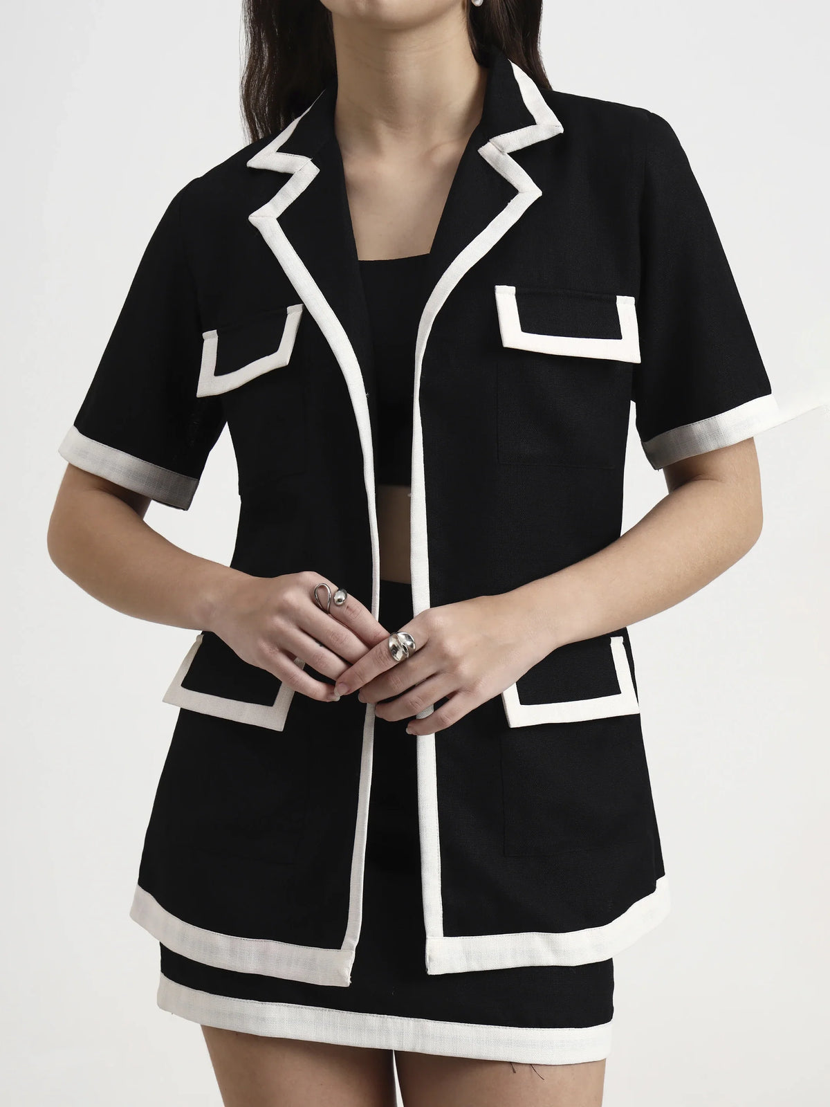 Trim-Detail Blazer Set - Black White